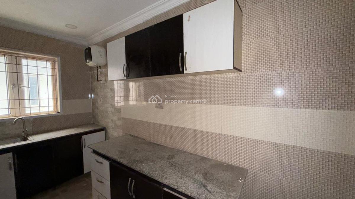 Serviced Massive 1 Bedroom Apartment, Behind Enyo Filling Station, Ikate Elegushi, Lekki, Lagos, Mini Flat (room and Parlour) for Rent