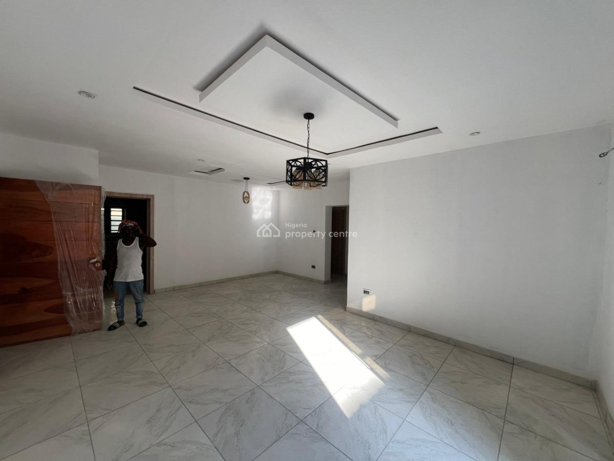 3 Bedroom Apartment, Ikota, Lekki, Lagos, Flat / Apartment for Sale