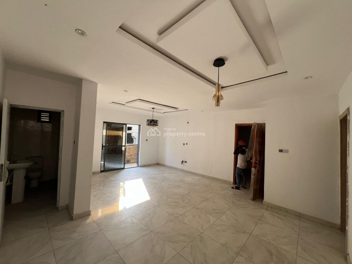 3 Bedroom Apartment, Ikota, Lekki, Lagos, Flat / Apartment for Sale