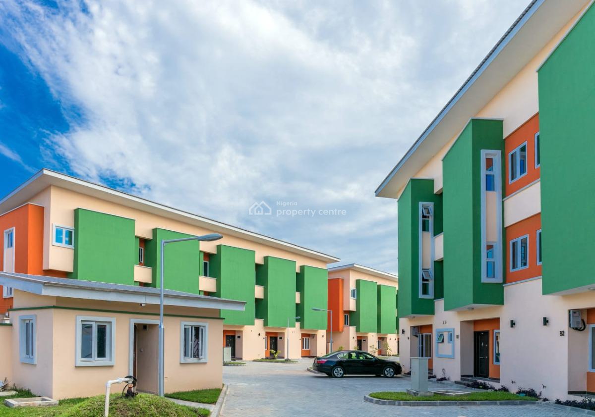 4bedroom Terrace Duplex, Osapa, Lekki, Lagos, Terraced Duplex for Rent