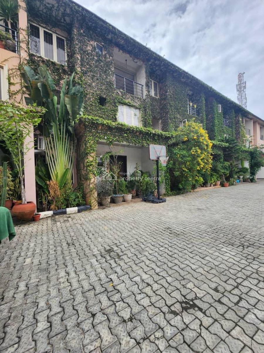 4 Bedroom Terrace Duplex with Pool Self Service, Ikoyi, Lagos, Terraced Duplex for Rent