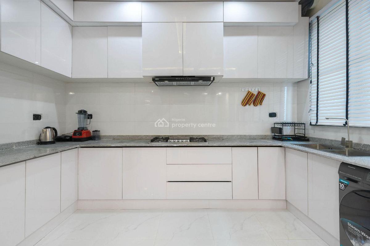 Luxury 3 Bedroom Furnished Apartment with Bq, Off Freedom Way, Lekki Phase 1, Lekki, Lagos, Flat / Apartment for Sale