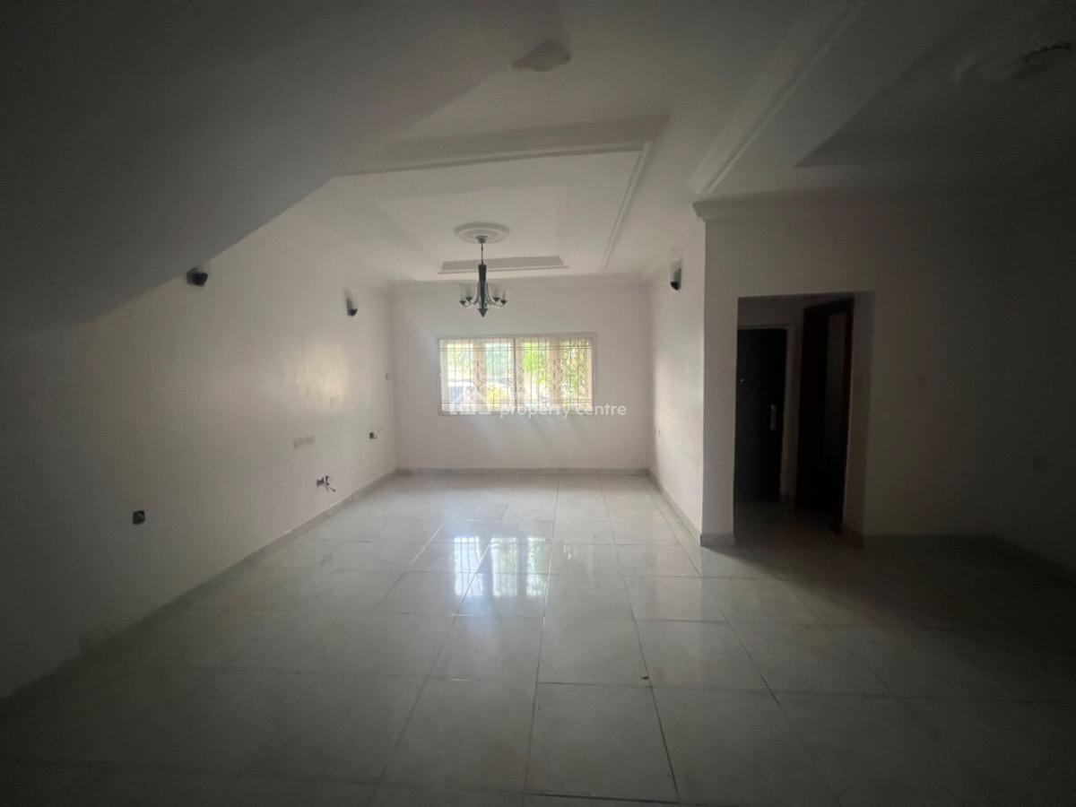 Spacious 3 Bedroom Terrace Duplex with Bq, Lekki Phase 1, Lekki, Lagos, Terraced Duplex for Rent