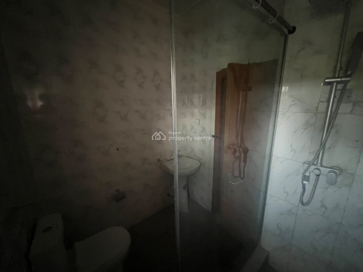 Spacious 3 Bedroom Terrace Duplex with Bq, Lekki Phase 1, Lekki, Lagos, Terraced Duplex for Rent