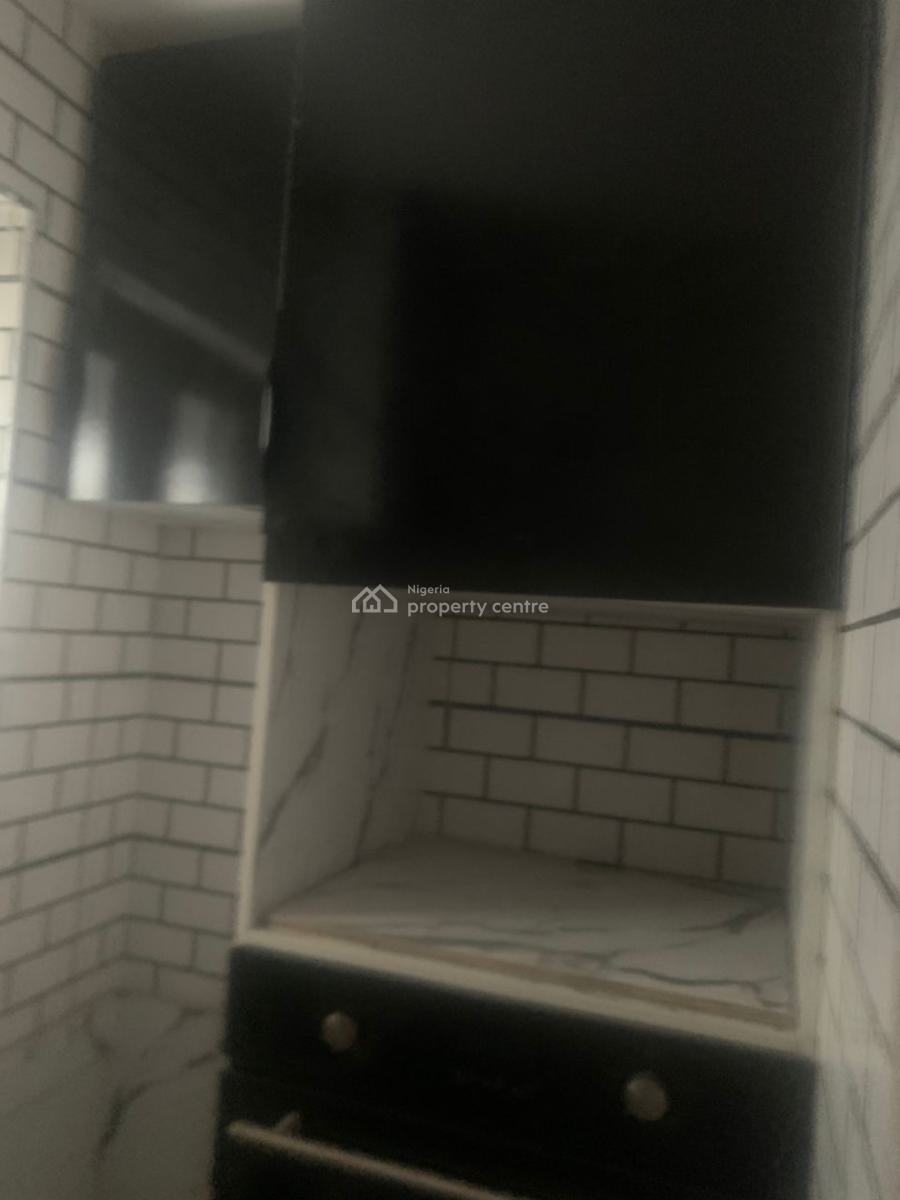 Decent Serviced Mini Flat in a Serene Environment, Ikate, Lekki, Lagos, Mini Flat (room and Parlour) for Rent