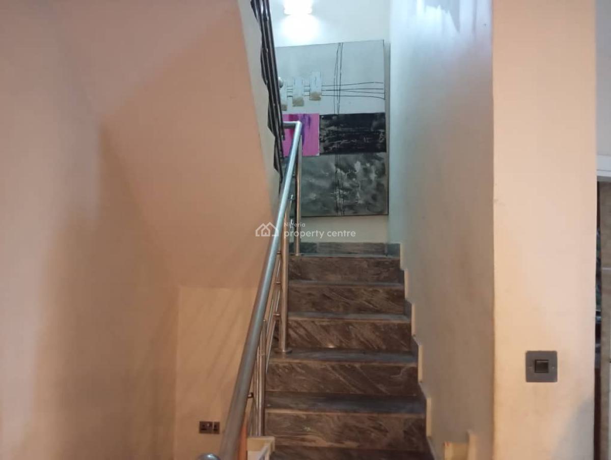 Self Compound 4 Bedroom Semi Detached House Ensuite with Bq, Lekki Phase 1, Lekki, Lagos, Semi-detached Duplex for Rent