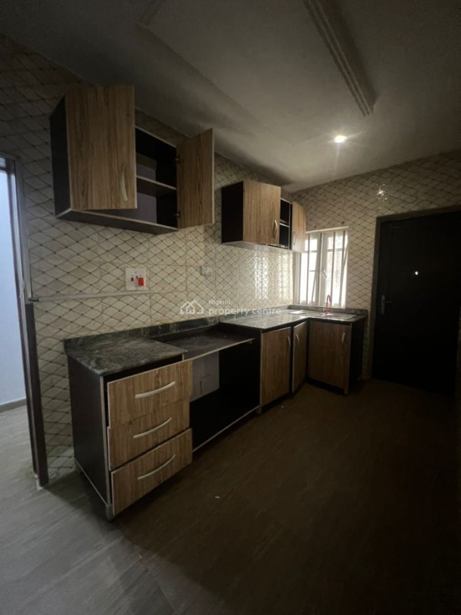 2 Bedroom Apartment, @ Aptech Estate, Sangotedo, Ajah, Lagos, Flat / Apartment for Rent
