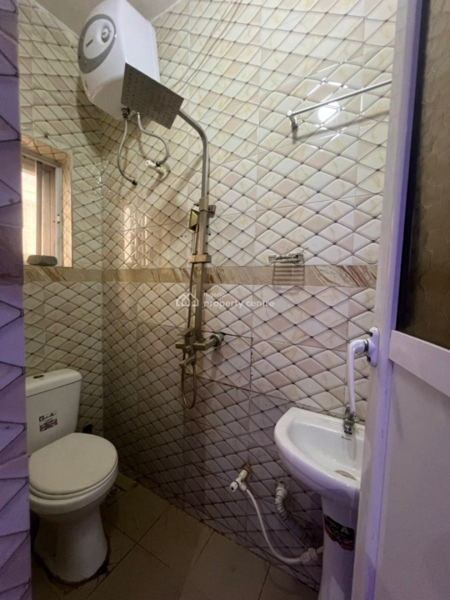 2 Bedroom Apartment, @ Aptech Estate, Sangotedo, Ajah, Lagos, Flat / Apartment for Rent