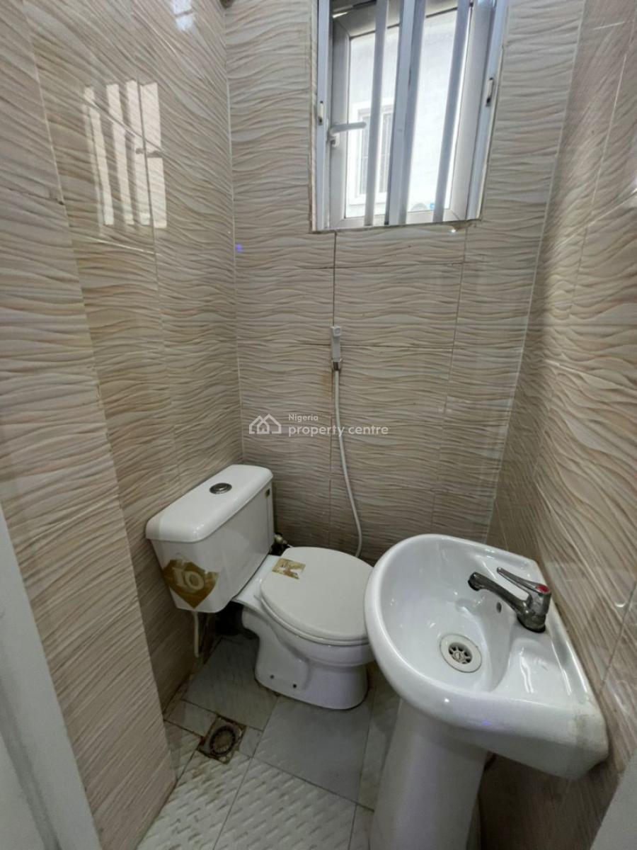 2 Bedroom Apartment, @ Aptech Estate, Sangotedo, Ajah, Lagos, Flat / Apartment for Rent