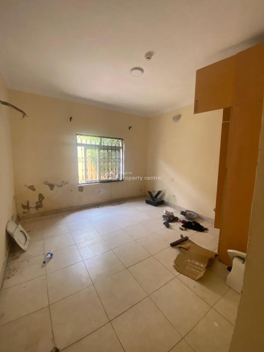 Spacious 4 Bedroom Terrace Duplex, Lekki Phase 1, Lekki, Lagos, Terraced Duplex for Rent