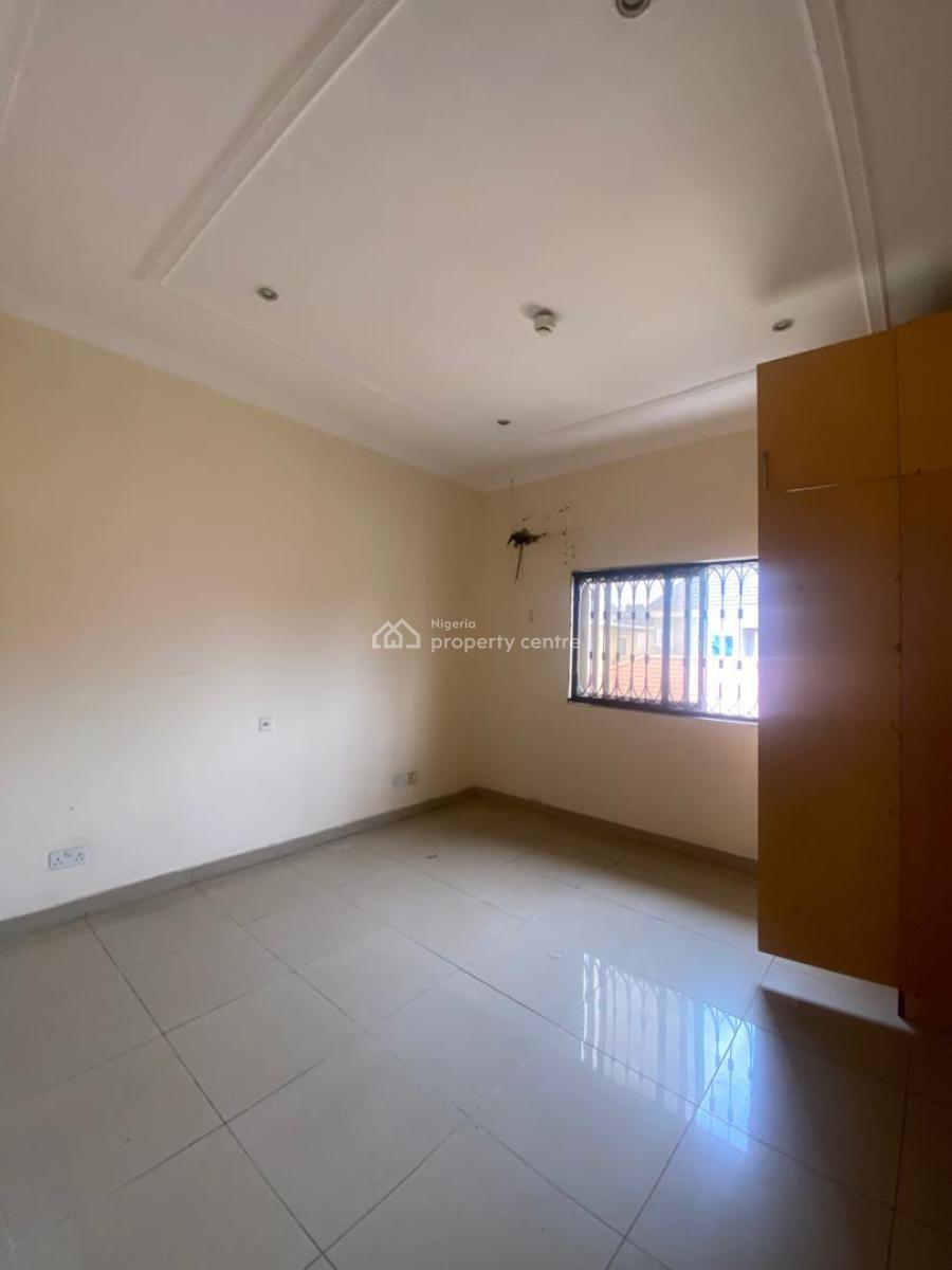 Spacious 4 Bedroom Terrace Duplex, Lekki Phase 1, Lekki, Lagos, Terraced Duplex for Rent