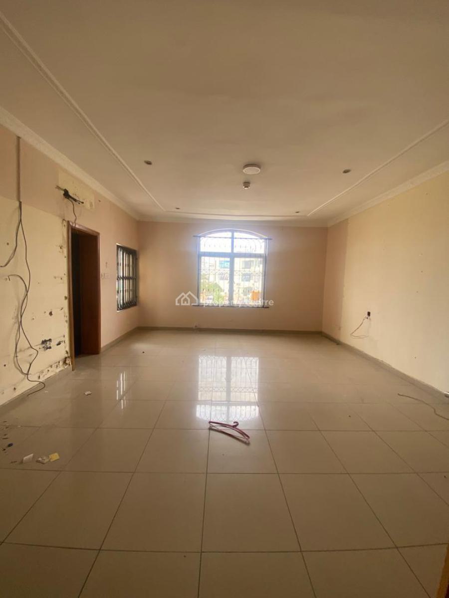 Spacious 4 Bedroom Terrace Duplex, Lekki Phase 1, Lekki, Lagos, Terraced Duplex for Rent