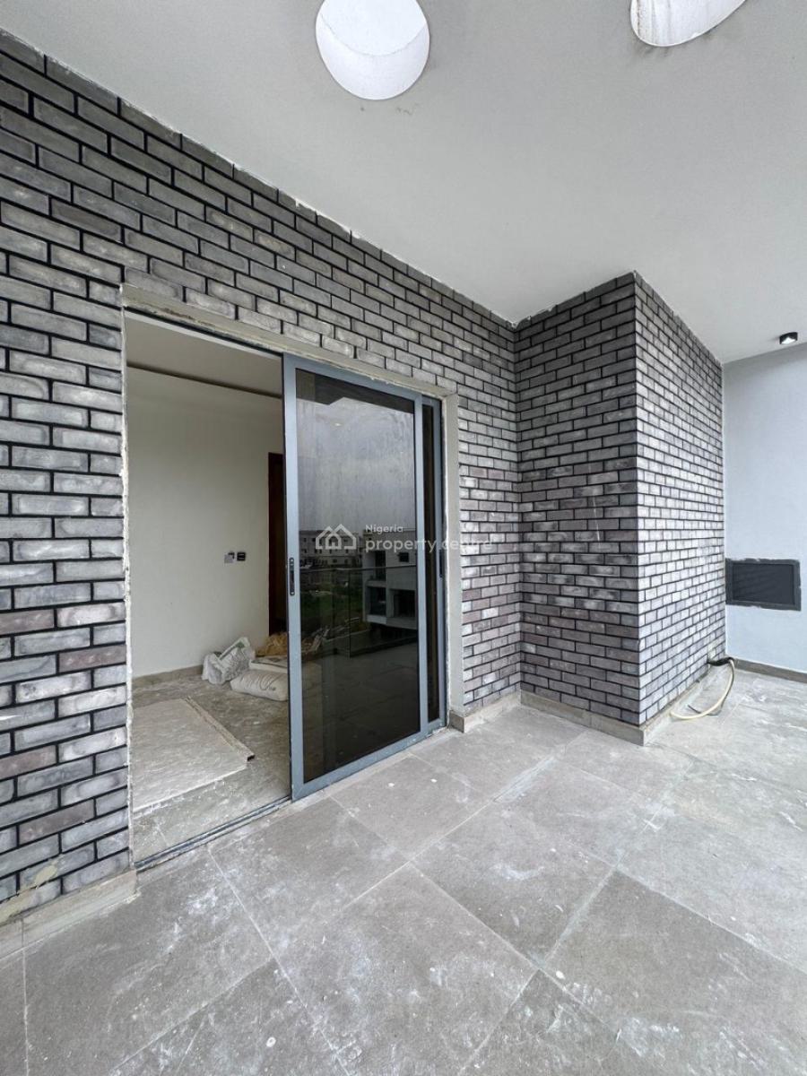 Spacious & Automated 2 Bedroom Maisonette with Communal Pool & Gym, Affordable 2 Bedroom Suitable for Shortlet Investment, Lekki Phase 1, Lekki, Lagos, Flat / Apartment for Sale
