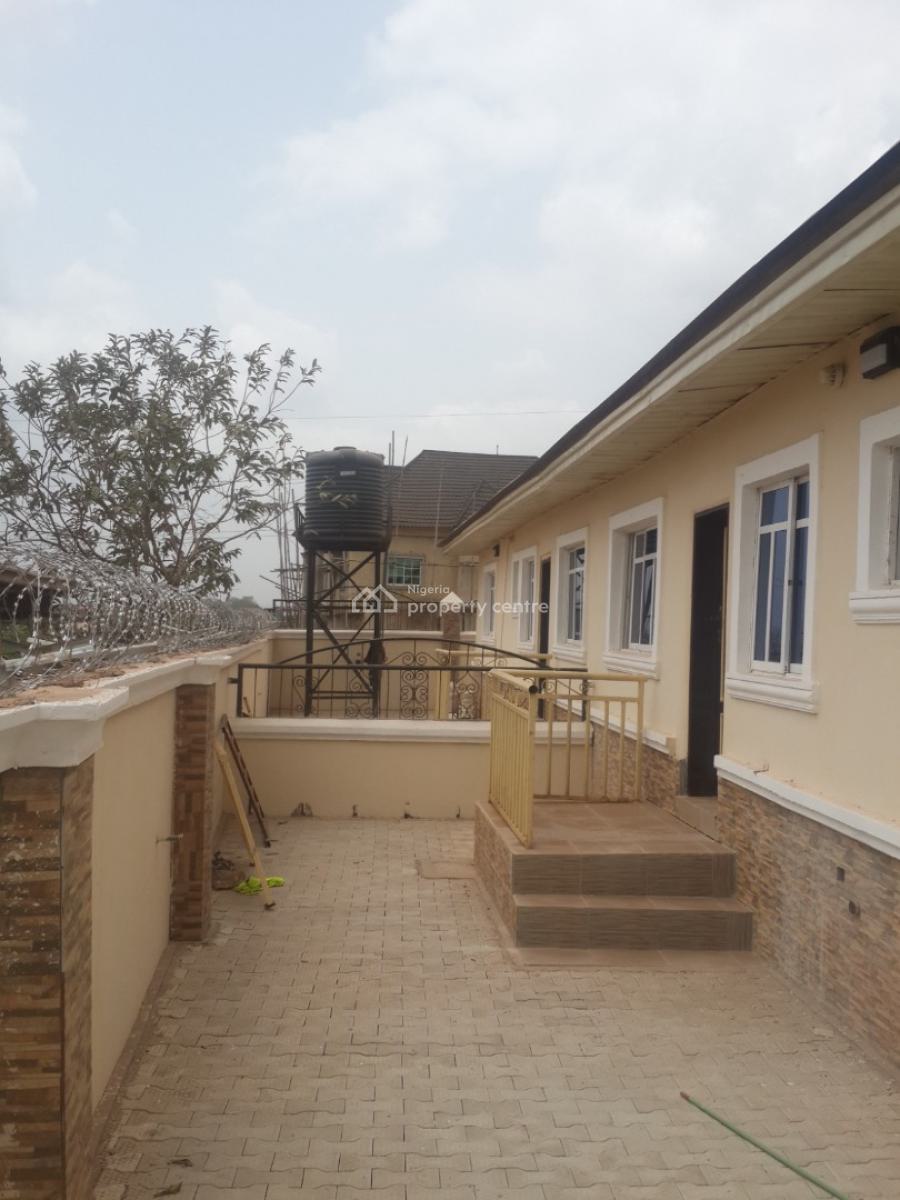 3-bedrooms Semi-detached Bungalow, Bricks, Independence Layout, Enugu, Enugu, Semi-detached Bungalow for Sale