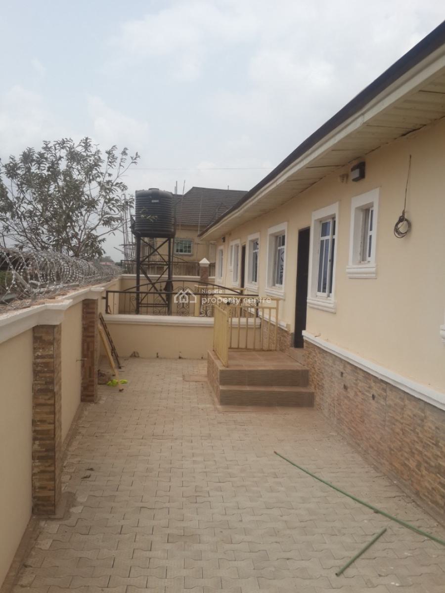 3-bedrooms Semi-detached Bungalow, Bricks, Independence Layout, Enugu, Enugu, Semi-detached Bungalow for Sale