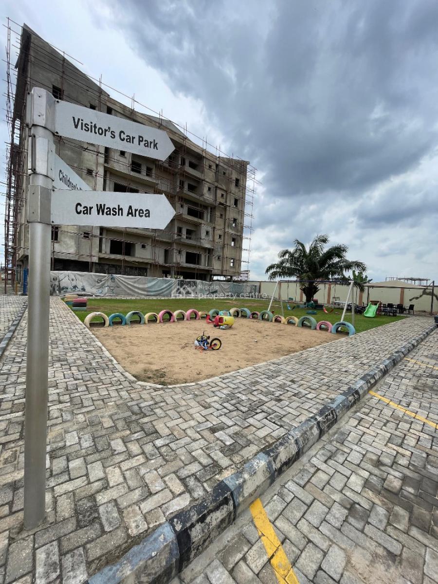 Exclusive 3 Bedroom Apartment with Bq, Yaba, Yaba, Lagos, Block of Flats for Sale