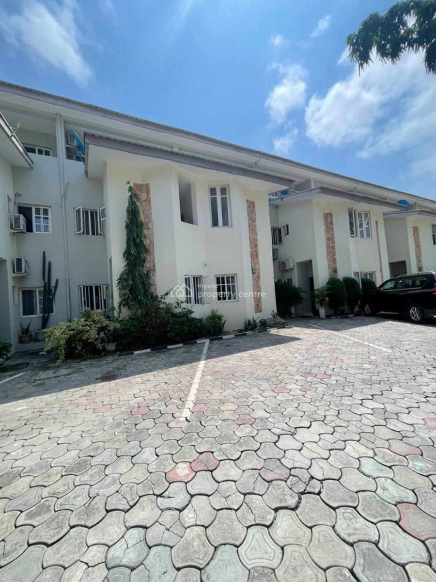 3 Bedroom Terraced Duplex with Bq and Study, Dedeolu Estate, Victoria Island (vi), Lagos, Terraced Duplex for Rent