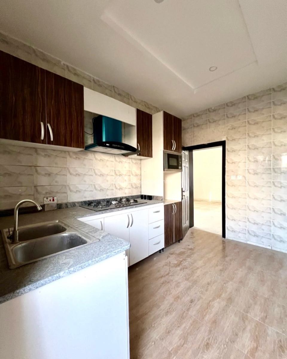 4 Bedroom Terrace Duplex, Ologolo, Lekki, Lagos, Terraced Duplex for Rent
