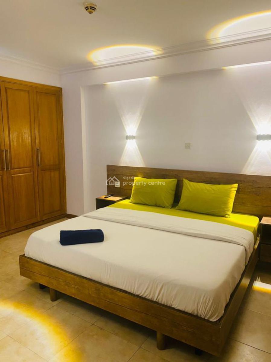 Spacious Three (3)bedroom Flat with One-room Boys, Close to Ikoyi Club, Ikoyi, Lagos, Flat / Apartment for Rent