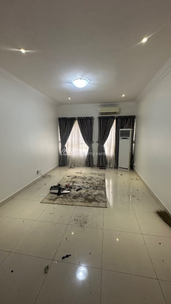 4 Bedroom Duplex, Bourdillon Court Estate, Chevron Drive, Osapa, Lekki, Lagos, Semi-detached Duplex for Rent