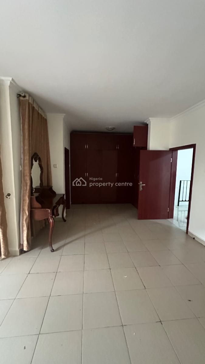 4 Bedroom Duplex, Bourdillon Court Estate, Chevron Drive, Osapa, Lekki, Lagos, Semi-detached Duplex for Rent