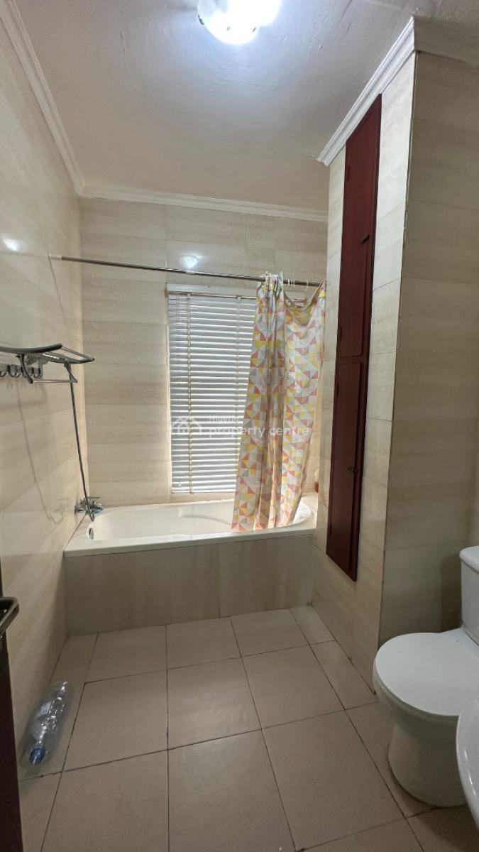 4 Bedroom Duplex, Bourdillon Court Estate, Chevron Drive, Osapa, Lekki, Lagos, Semi-detached Duplex for Rent