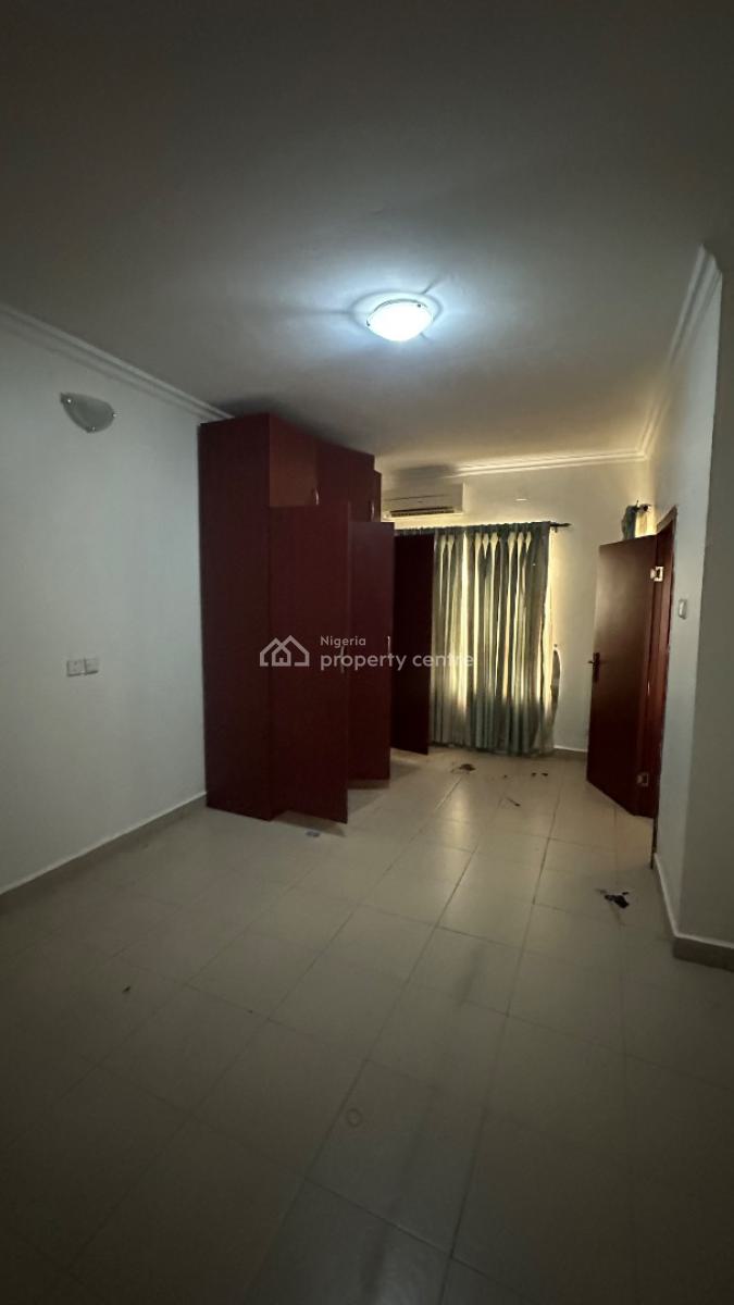 4 Bedroom Duplex, Bourdillon Court Estate, Chevron Drive, Osapa, Lekki, Lagos, Semi-detached Duplex for Rent