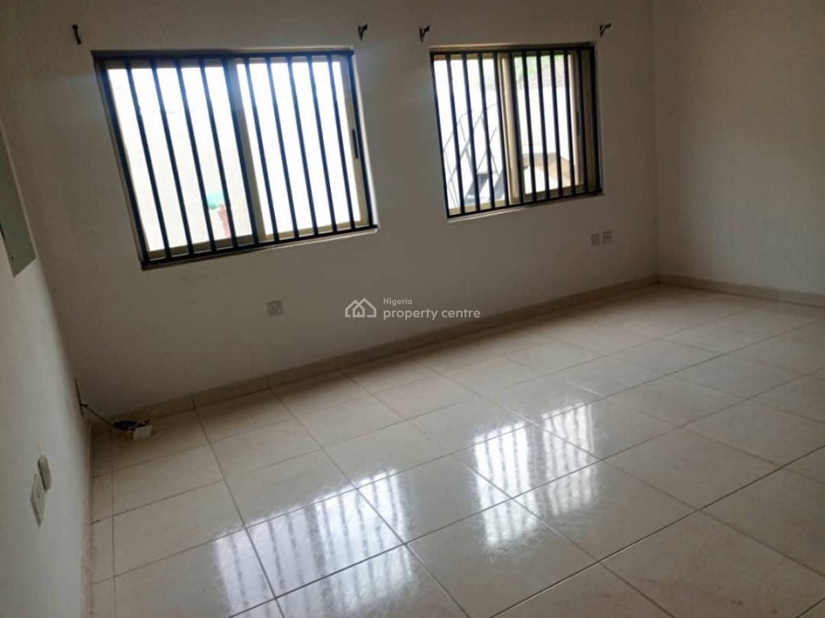 3 Bedroom Apartment with a Room Bq, Lekki Phase 1, Lekki, Lagos, Terraced Bungalow for Rent