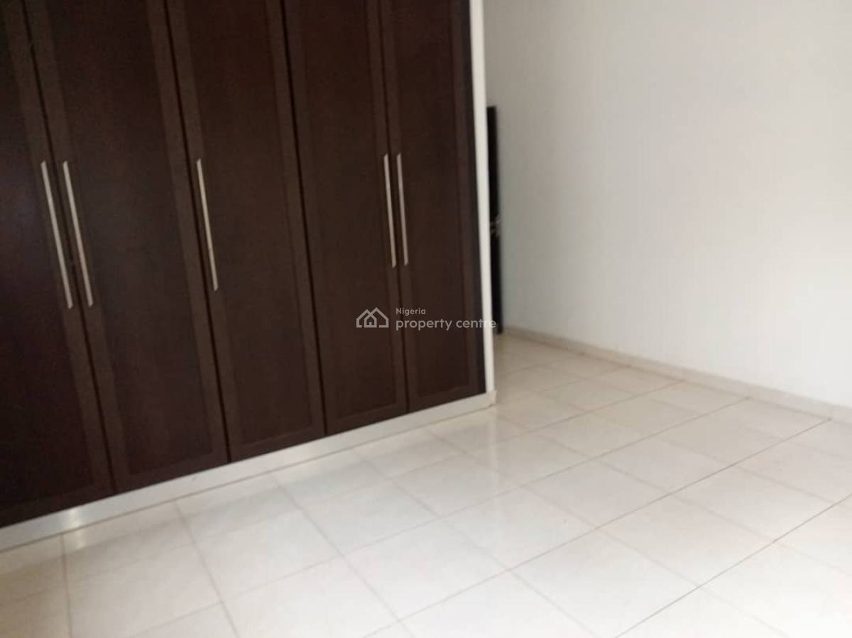 3 Bedroom Apartment with a Room Bq, Lekki Phase 1, Lekki, Lagos, Terraced Bungalow for Rent