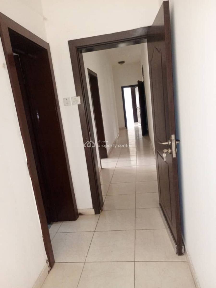 3 Bedroom Apartment with a Room Bq, Lekki Phase 1, Lekki, Lagos, Terraced Bungalow for Rent