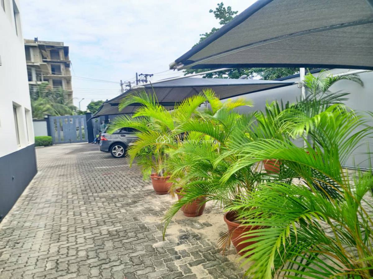 3 Bedroom Apartment with a Room Bq, Lekki Phase 1, Lekki, Lagos, Terraced Bungalow for Rent