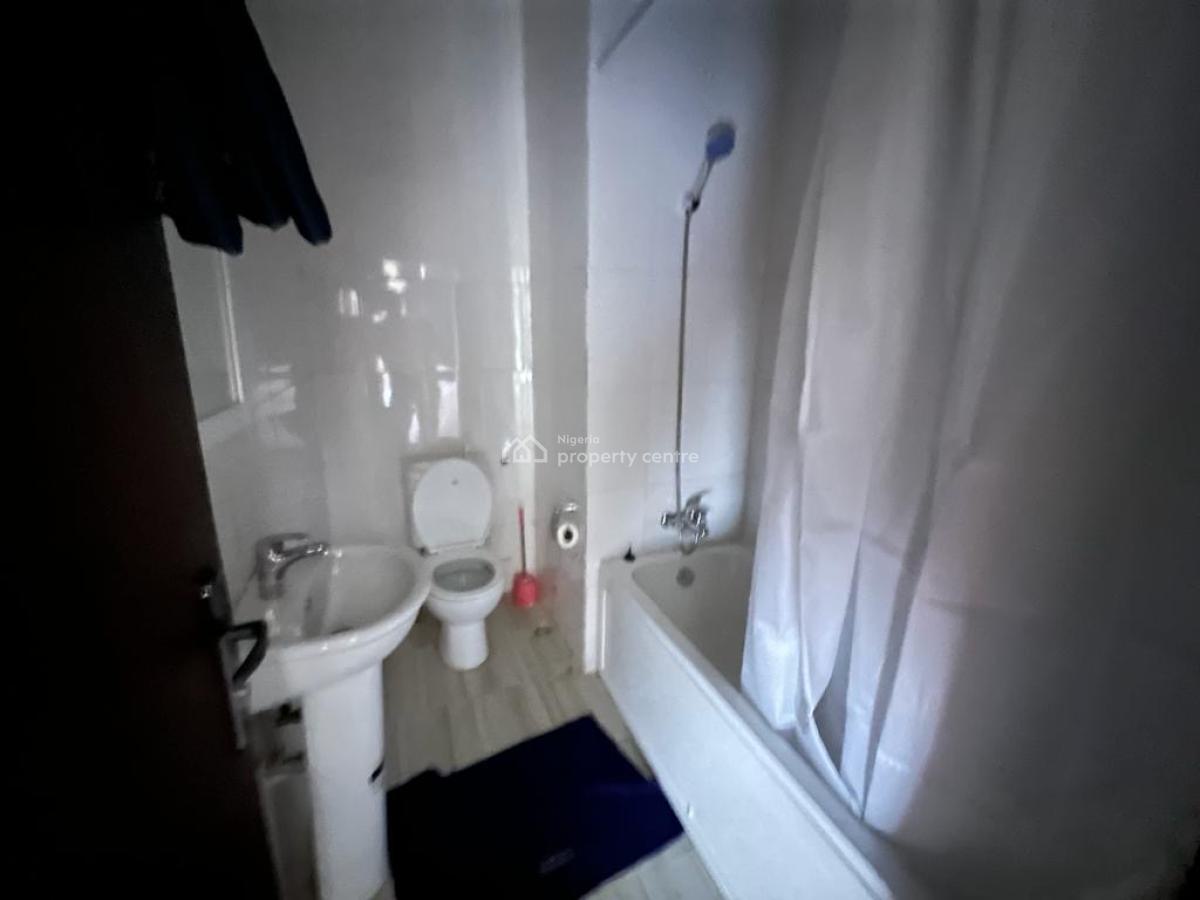 Excellent Spacious 2 Bedroom Furnished Apartment, Guzape District, Abuja, Flat / Apartment for Rent