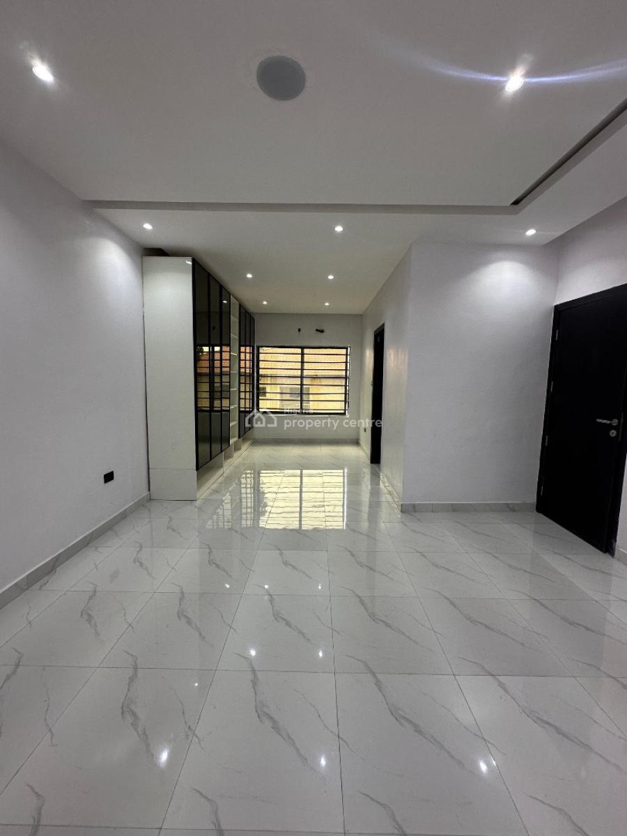 Fully Serviced Spacious 2 & 3 Bedroom Apartment, Elegantly Built Serviced Apartment Perfect for Investment, Lekki Phase 1, Lekki, Lagos, Flat / Apartment for Sale