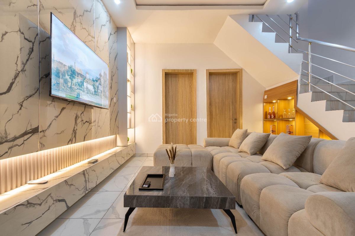 Luxury Two Bedroom with Snooker and Cinema, Ikota, Lekki, Lagos, Flat / Apartment Short Let