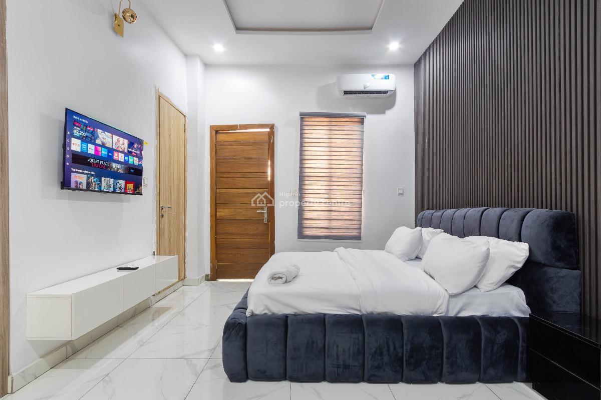 Luxury Two Bedroom with Snooker and Cinema, Ikota, Lekki, Lagos, Flat / Apartment Short Let