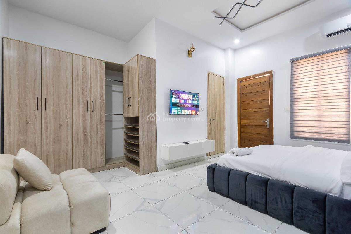 Luxury Two Bedroom with Snooker and Cinema, Ikota, Lekki, Lagos, Flat / Apartment Short Let