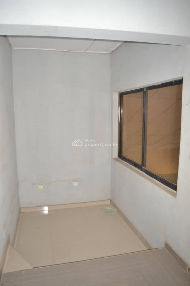 Luxury Newly Built 7 Bedroom Duplex in a Lovely Close, Along Ikotin - Idumu Road, Ikotun, Lagos, Detached Duplex for Sale