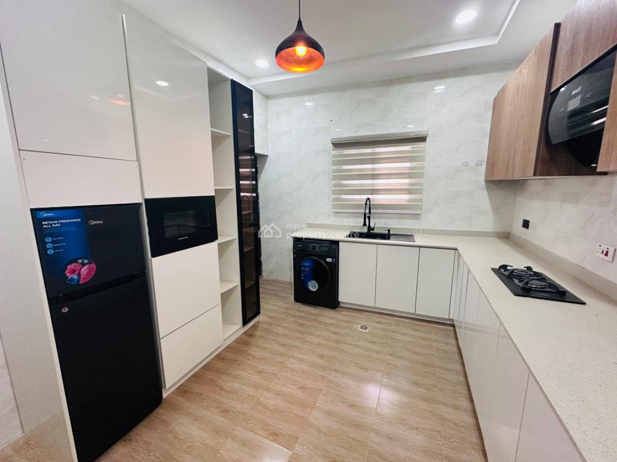 Furnished 2 Bedroom Apartment, Gilmor Area, Jahi, Abuja, Flat / Apartment for Sale