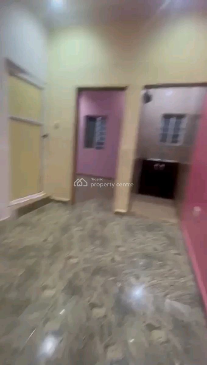 a Very Lovely and Decent Miniflat, Upstairs with 1toilet and Bath, Akoka, Yaba, Lagos, Mini Flat (room and Parlour) for Rent