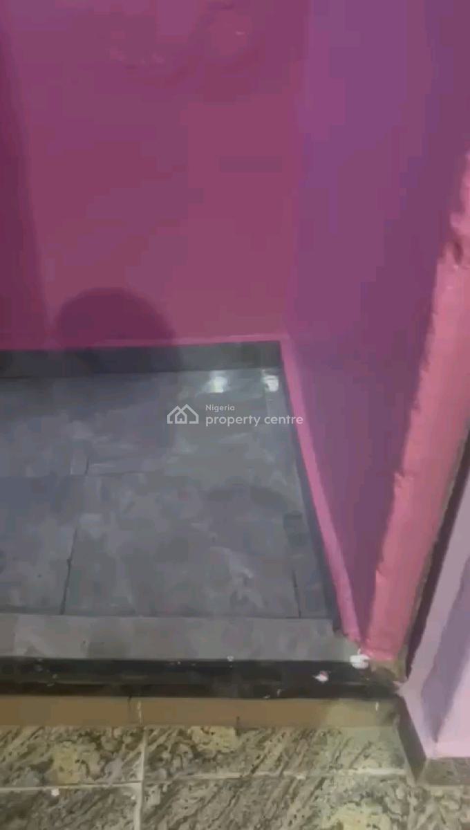 a Very Lovely and Decent Miniflat, Upstairs with 1toilet and Bath, Akoka, Yaba, Lagos, Mini Flat (room and Parlour) for Rent