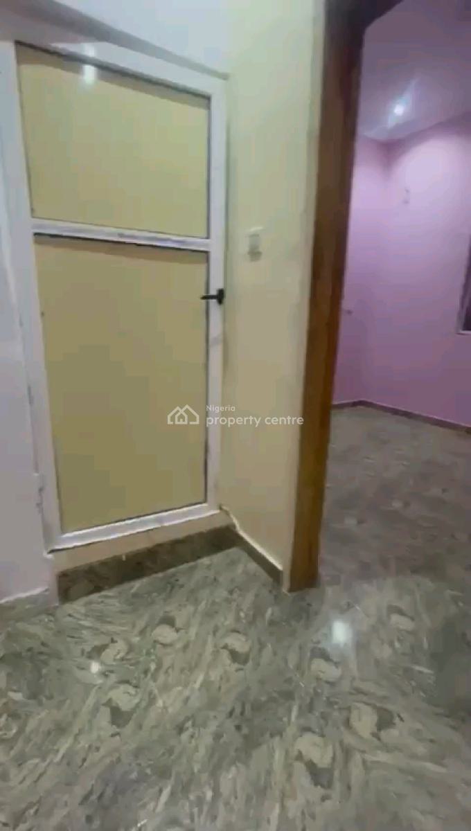 a Very Lovely and Decent Miniflat, Upstairs with 1toilet and Bath, Akoka, Yaba, Lagos, Mini Flat (room and Parlour) for Rent