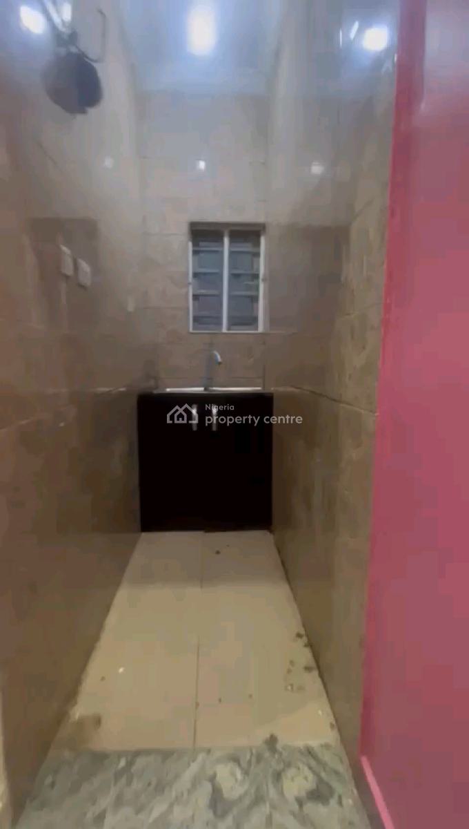 a Very Lovely and Decent Miniflat, Upstairs with 1toilet and Bath, Akoka, Yaba, Lagos, Mini Flat (room and Parlour) for Rent