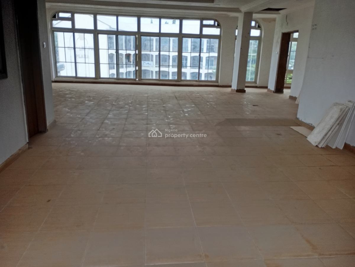 Office Space Measuring 140sqm, Aminu Kano Crescent, Wuse 2, Abuja, Plaza / Complex / Mall for Rent