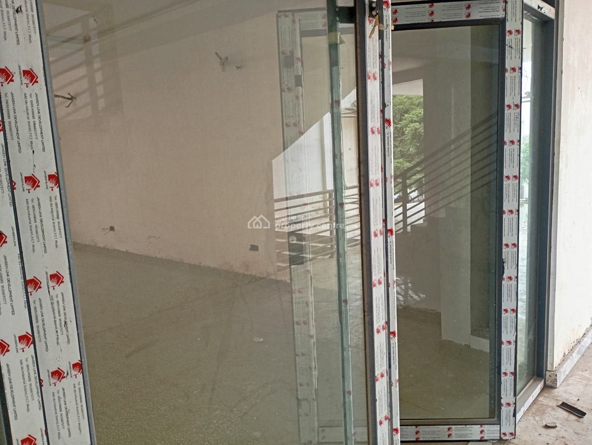 Pharmacy Space Measuring 129sqm, Aminu Kano Crescent, Wuse 2, Abuja, Plaza / Complex / Mall for Rent