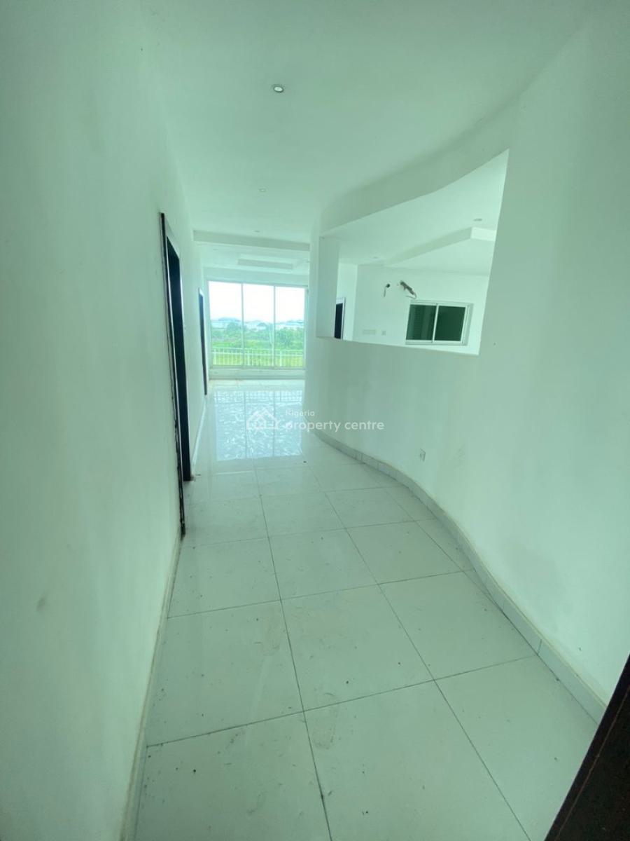Luxury Spacious 3 Bedroom Apartment with Excellent Facilities, Monastery Road By Shoprite Sangotedo Ajah, Sangotedo, Ajah, Lagos, Flat / Apartment for Rent