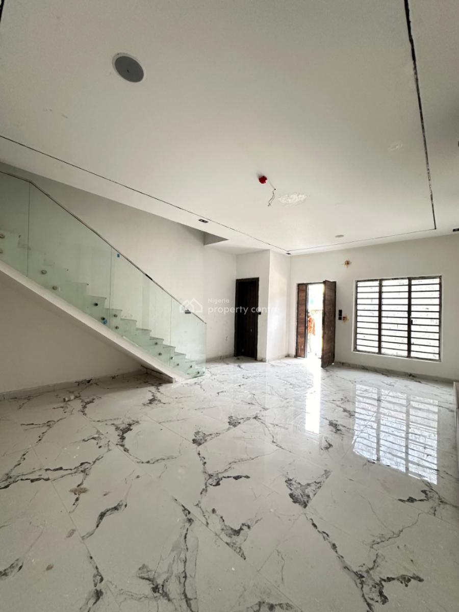 4 Bed Terrace Duplex with Bq , Communal Pool and Gym, Main Lekki Phase 1, Lekki Phase 1, Lekki, Lagos, Terraced Duplex for Sale