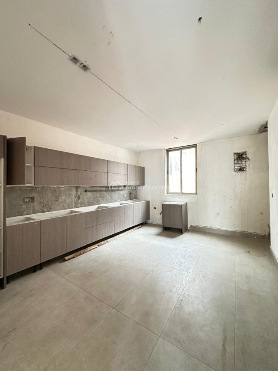 Luxurious 4 Bedroom Maisonnette with Elevator,pool,gym and Bq, Lekki Phase 1, Lekki Phase 1, Lekki, Lagos, Detached Duplex for Sale