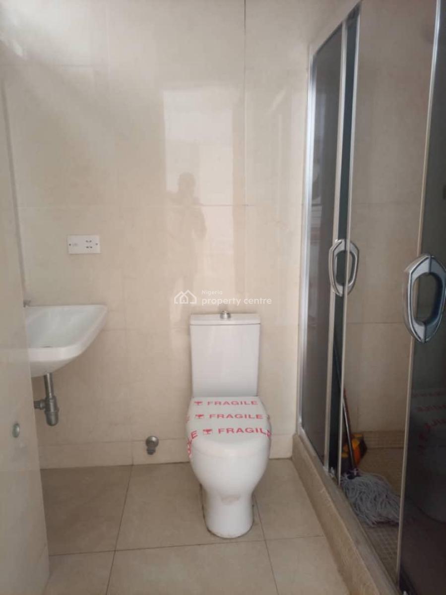 4 Bedroom Fully Detached Duplex with Massive Rooms and 2 Bedroom Bq, Pinnock Beach Estate, Lekki, Lagos, Detached Duplex for Rent