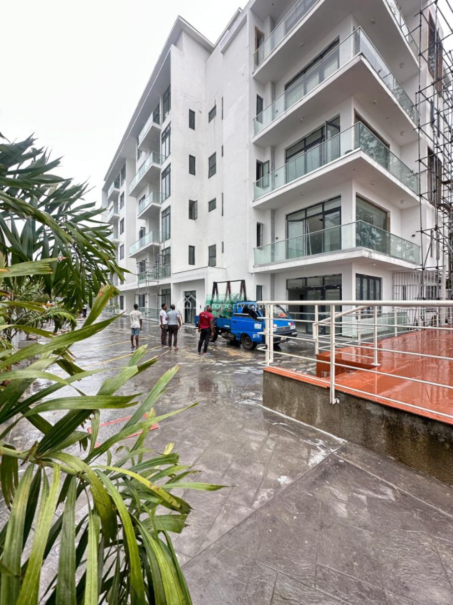 Magnificent 4 Bed Apartment with Swimming Pool and Gym, Banana Island, Banana Island, Ikoyi, Lagos, Block of Flats for Sale