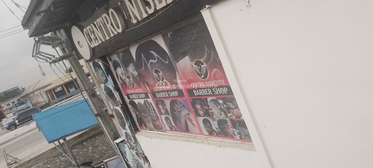 Saloon, Off Blenco Sangotedo, Sangotedo, Ajah, Lagos, Office Space for Sale